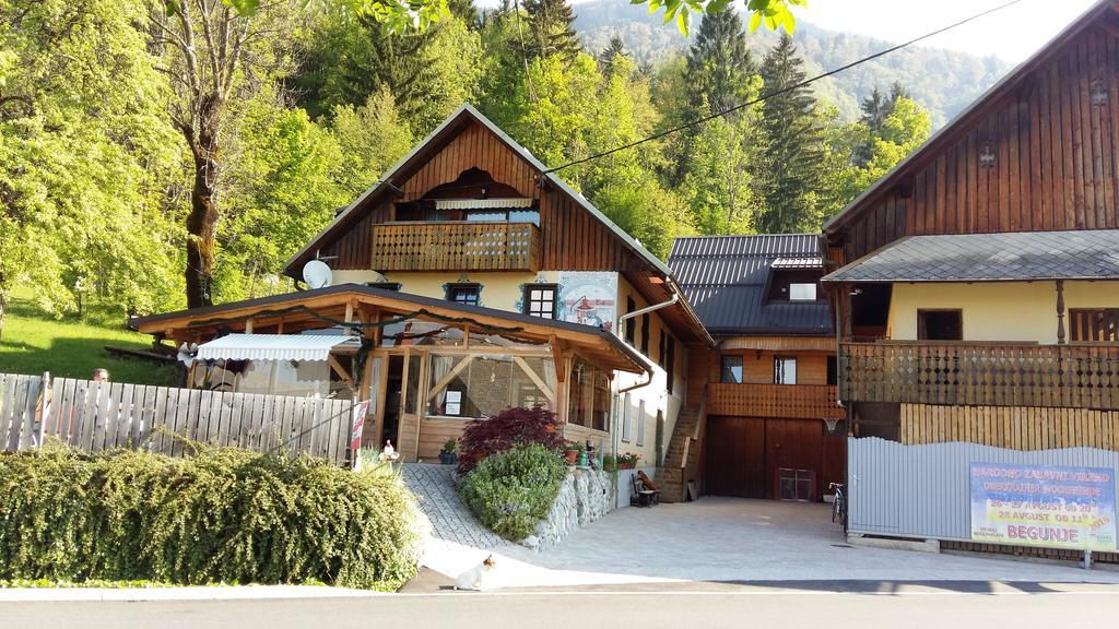 Slovenian Traditional Guest House Begunje na Gorenjskem Exterior photo