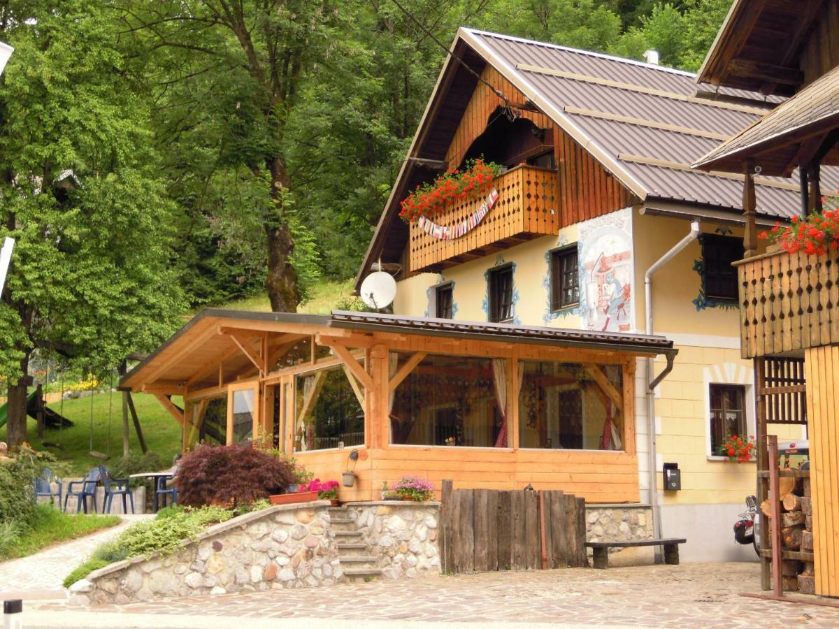 Slovenian Traditional Guest House Begunje na Gorenjskem Exterior photo